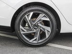 2024 Elantra Thumbnail 11