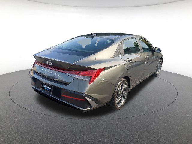 2024 Hyundai Elantra - $19,800