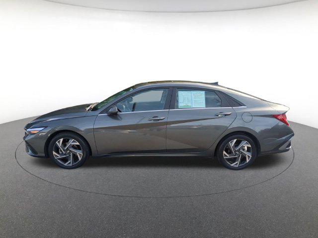 2024 Hyundai Elantra - $19,800