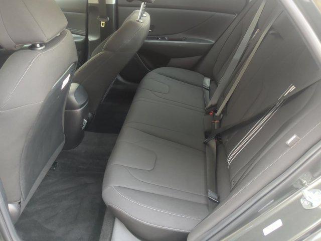 2024 Hyundai Elantra - $19,800