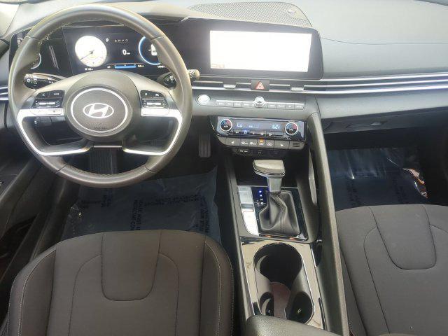2024 Hyundai Elantra - $19,800