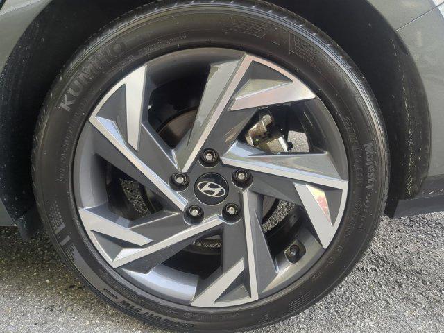 2024 Hyundai Elantra - $19,800