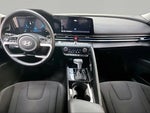 2024 Elantra Thumbnail 16