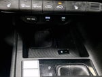 2024 Elantra Thumbnail 32
