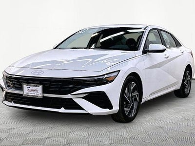 Photo of a 2024 Hyundai Elantra SEL 4DR Sedan for sale