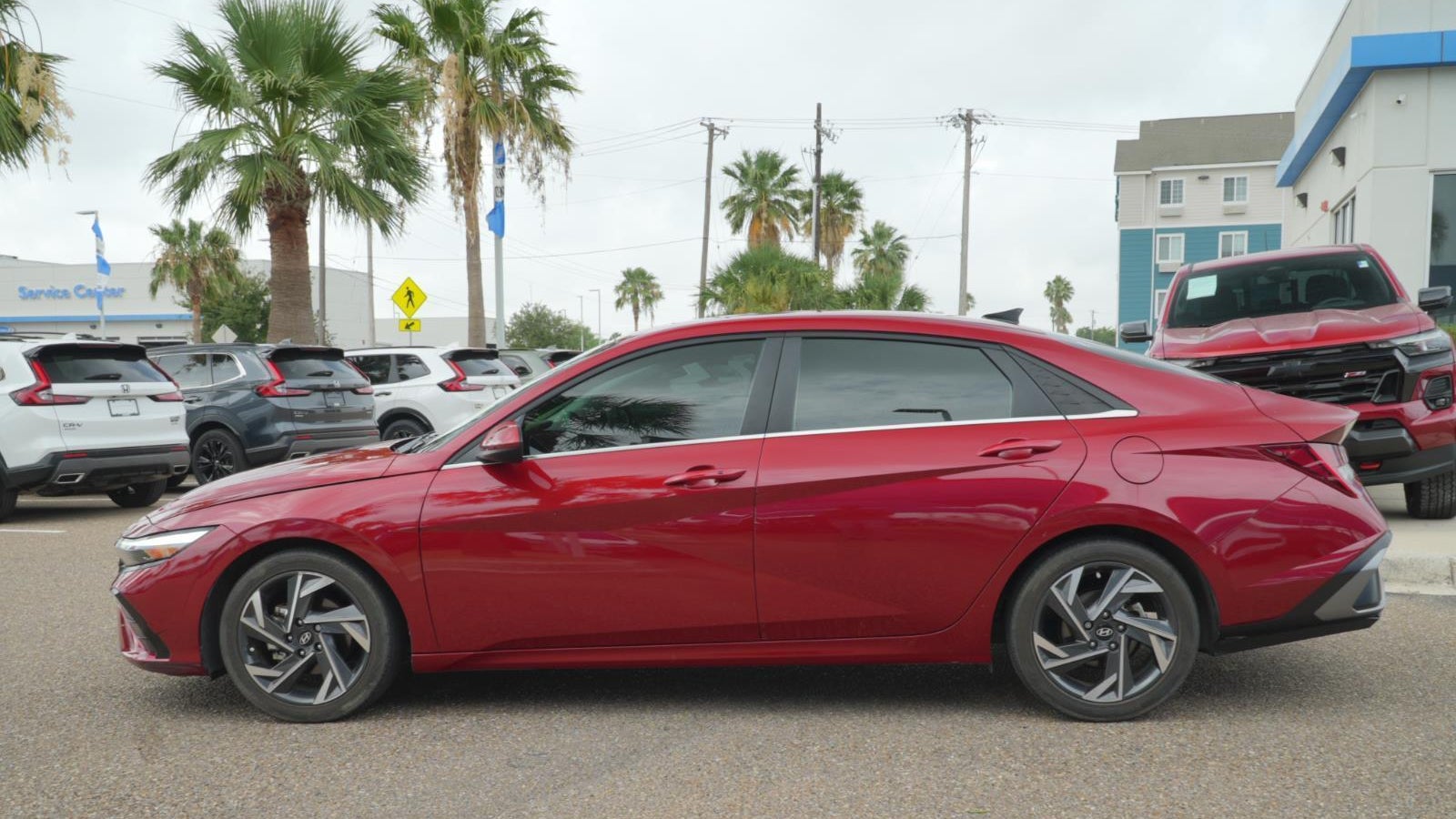 2024 Hyundai ELANTRA SEL