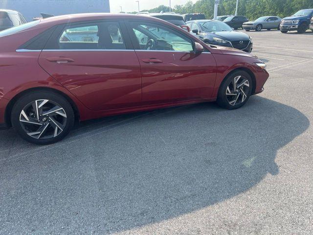2024 Hyundai Elantra - $20,543