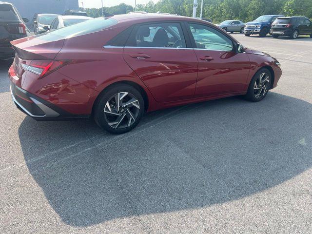 2024 Hyundai Elantra - $20,543