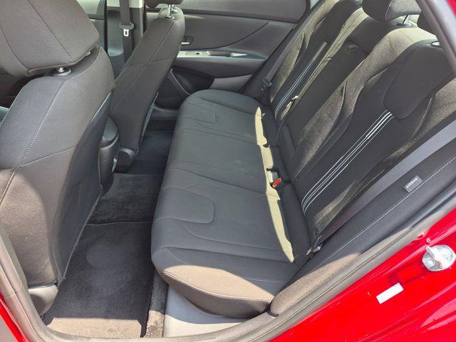 2024 Hyundai Elantra - $20,543