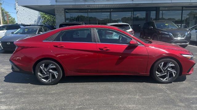 Preowned 2025 Hyundai ELANTRA SEL Convenience for Sale