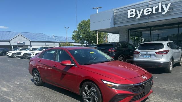 2025 Hyundai ELANTRA SEL Convenience