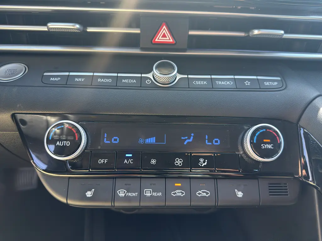 2025 Hyundai Elantra - $20,500