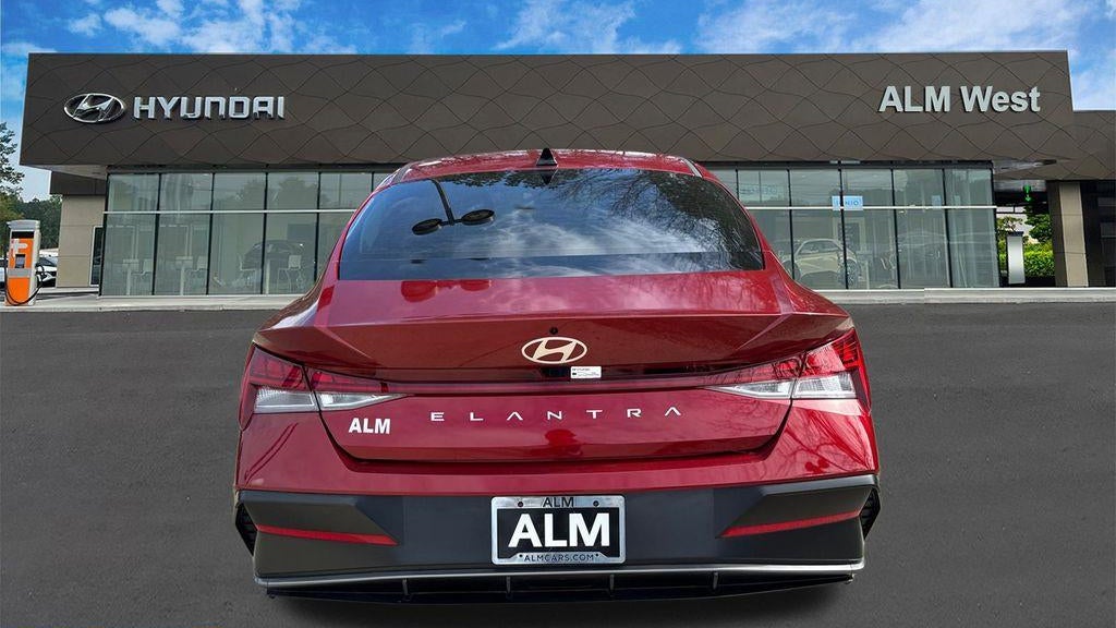 2025 Hyundai ELANTRA SEL Convenience