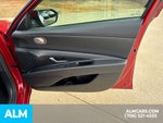 2025 Elantra Thumbnail 14