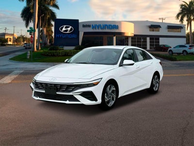 2025 Hyundai Elantra SEL Convenience 4DR Sedan