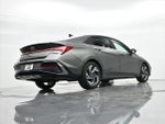 2025 Elantra Thumbnail 27