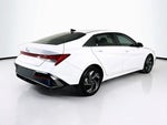 2025 Elantra Thumbnail 25