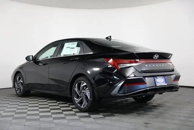 2025 Hyundai Elantra SEL Convenience 4DR Sedan