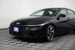 2025 Elantra Thumbnail 26