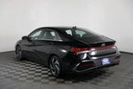 2025 Elantra Thumbnail 33