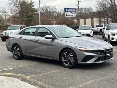 Photo of a 2025 Hyundai Elantra SEL Convenience 4DR Sedan for sale