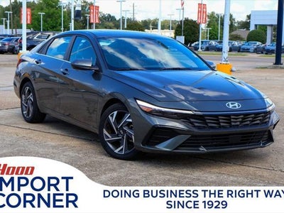 2025 Hyundai Elantra SEL Convenience 4DR Sedan