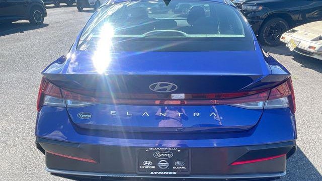 2025 Hyundai ELANTRA SEL Convenience