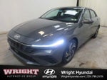 2025 Elantra Thumbnail 3
