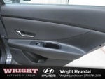 2025 Elantra Thumbnail 15