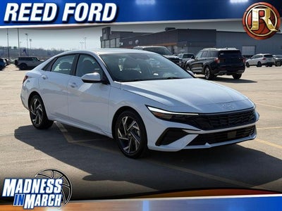 2025 Hyundai Elantra SEL Convenience 4DR Sedan