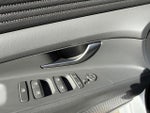 2025 Elantra Thumbnail 12