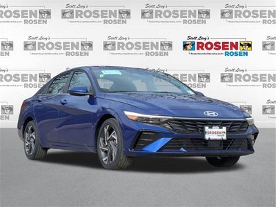 2025 Hyundai Elantra SEL Convenience 4DR Sedan