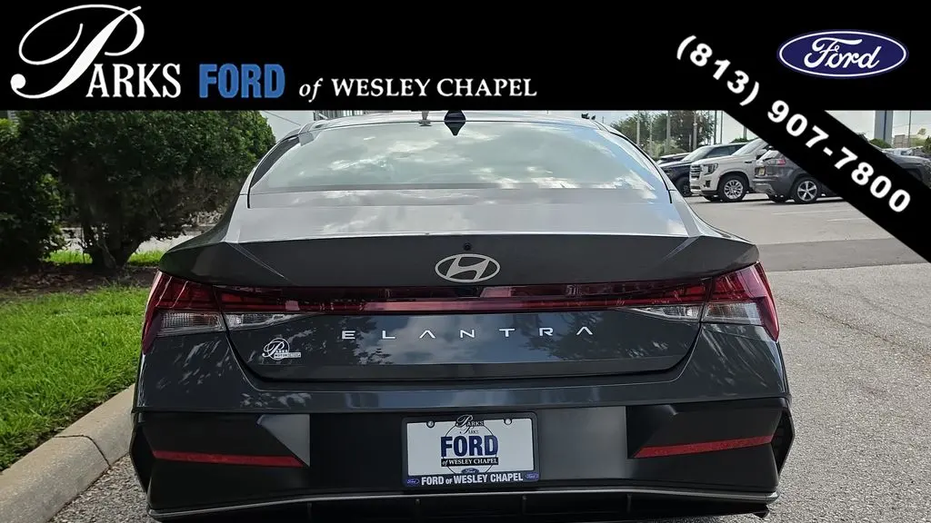 2025 Hyundai ELANTRA SEL Convenience