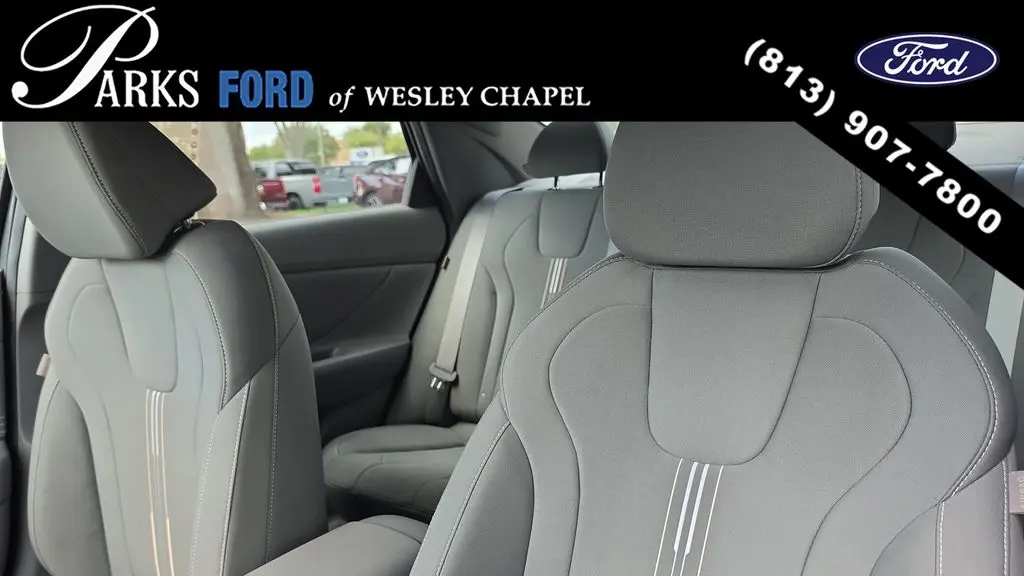 2025 Hyundai ELANTRA SEL Convenience