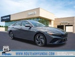2025 Elantra Thumbnail 1