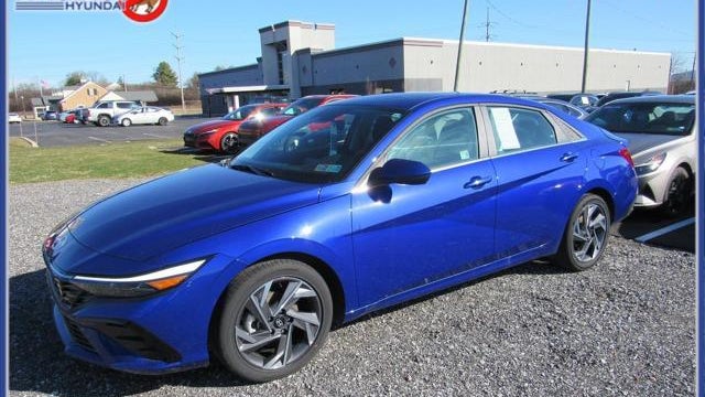Preowned 2025 Hyundai ELANTRA SEL Convenience for Sale