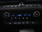 2025 Elantra Thumbnail 15