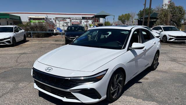 2025 Hyundai ELANTRA SEL Convenience
