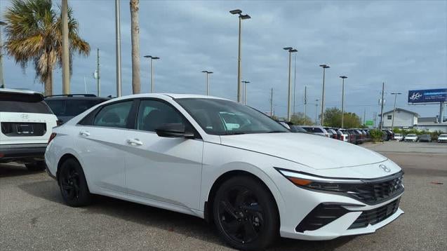 2026 Hyundai ELANTRA SEL Sport Premium