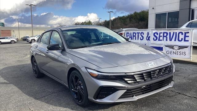 2026 Hyundai ELANTRA SEL Sport Premium