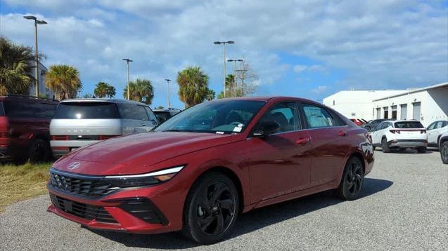 2026 Hyundai ELANTRA SEL Sport Premium