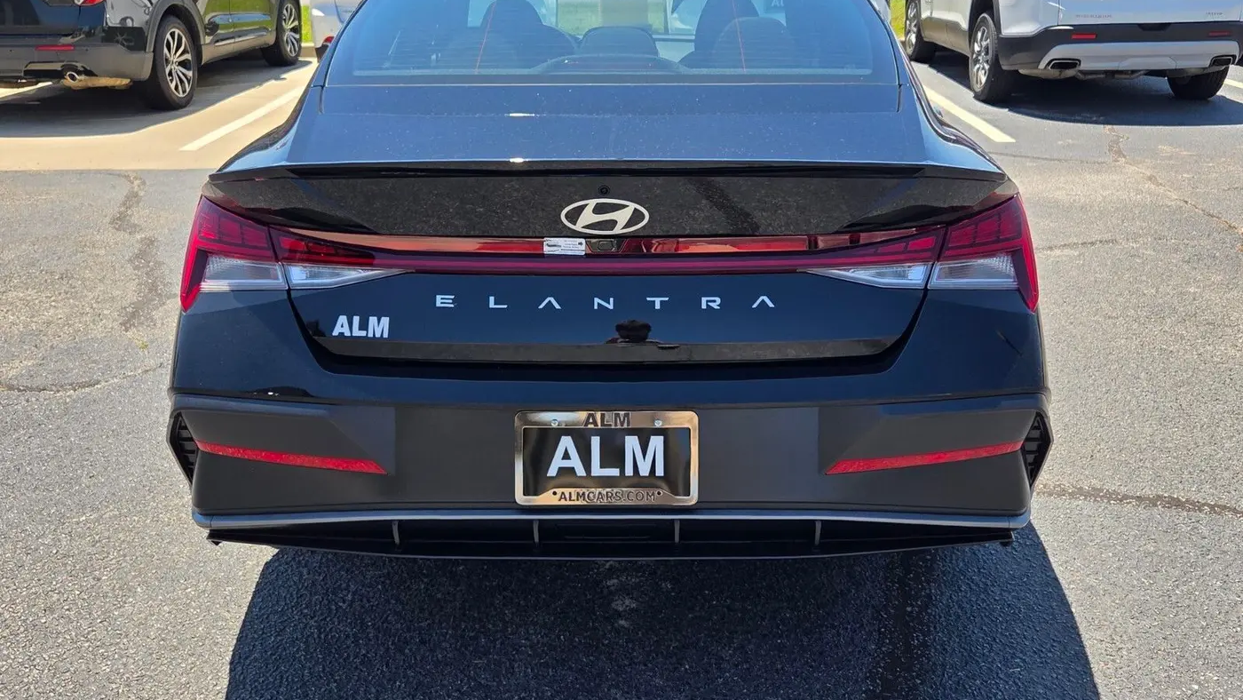 2026 Hyundai ELANTRA SEL Sport Premium