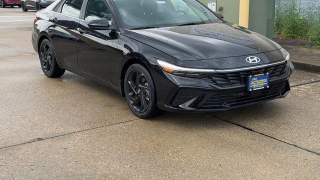 Preowned 2026 Hyundai ELANTRA SEL Sport Premium for Sale