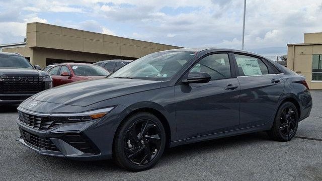 Preowned 2026 Hyundai ELANTRA SEL Sport Premium for Sale