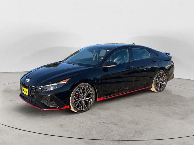 2022 Hyundai Elantra - $26,971