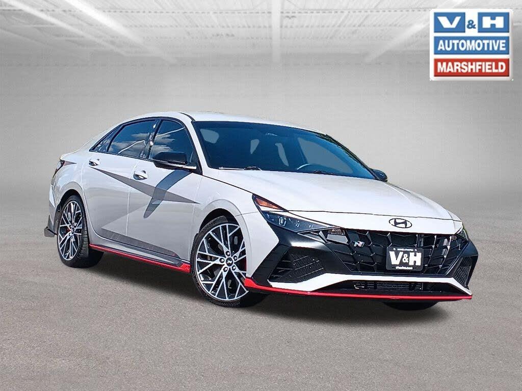 2023 Hyundai Elantra - $28,354