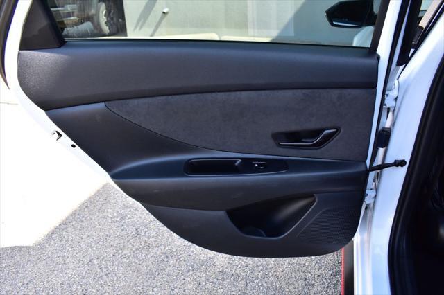 2025 Hyundai Elantra - $28,849