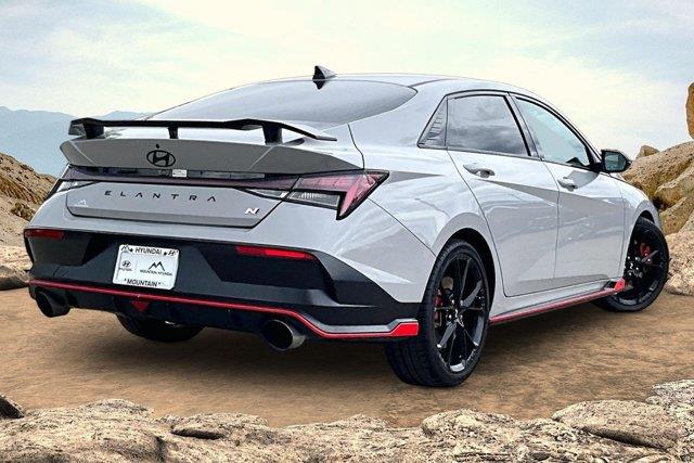 2025 Hyundai Elantra - $32,187