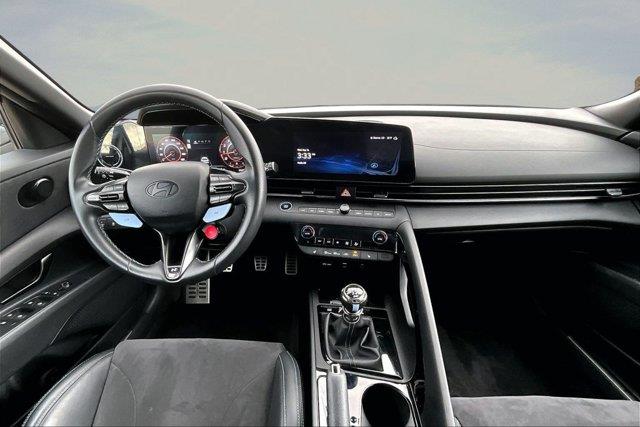 2025 Hyundai Elantra - $32,187