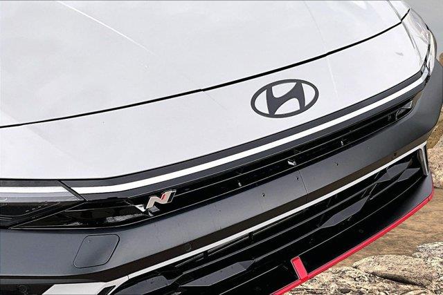 2025 Hyundai Elantra - $32,187